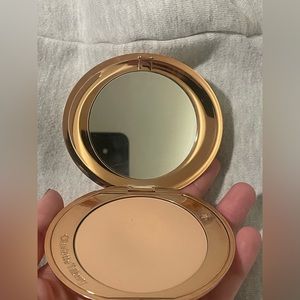 Charlotte Tilbury Airbrush Flawless Finish